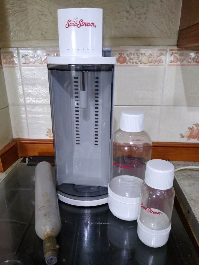 Soda Stream with 2 x original soda stream bottles and a gas canister
