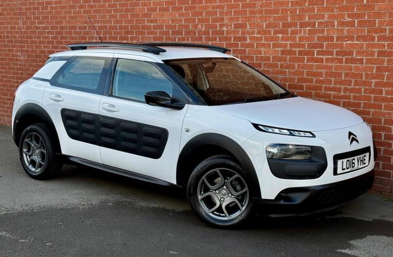 2016 Citroen C4 Cactus 1.2 PureTech Feel Euro 6 5dr (Euro 6) HATCHBACK Petrol Manual