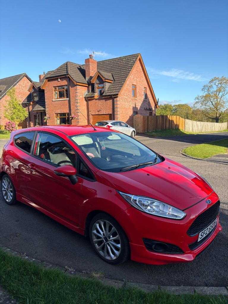 Ford, FIESTA, Hatchback, 2014, Manual, 998 (cc), 3 doors