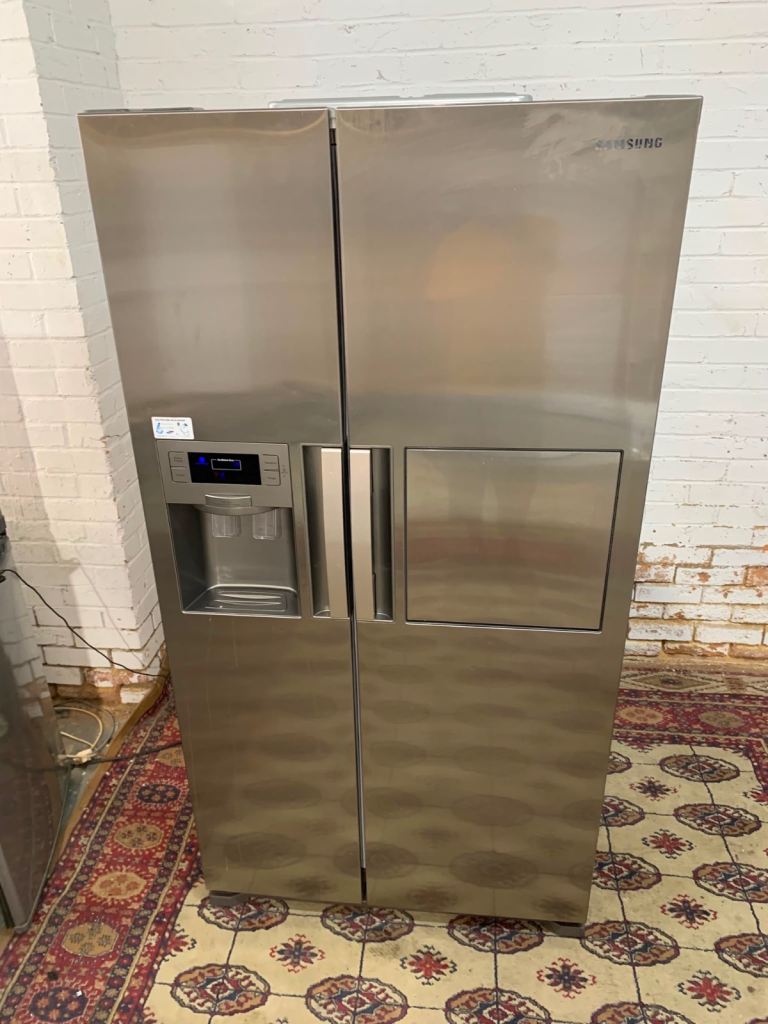✅🚚Beautiful Grey Silver Plumb In 3Door American Fridge Freezer