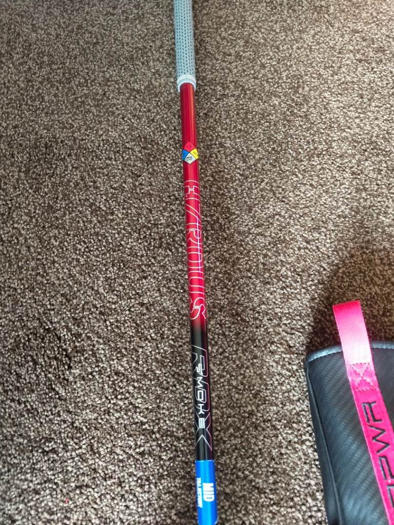 Wilson Staff D9 12.0 Driver with Head Cover