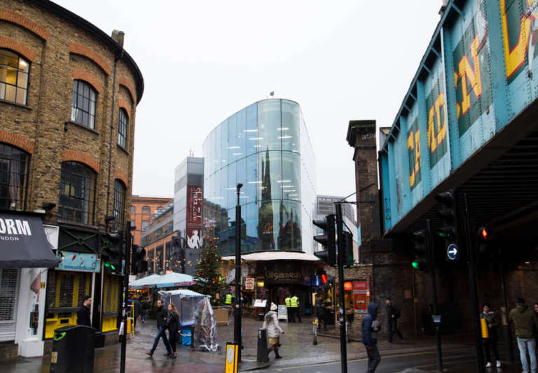 4 to 100 Person Private Office Suites to rent in *Camden*, Central London NW1