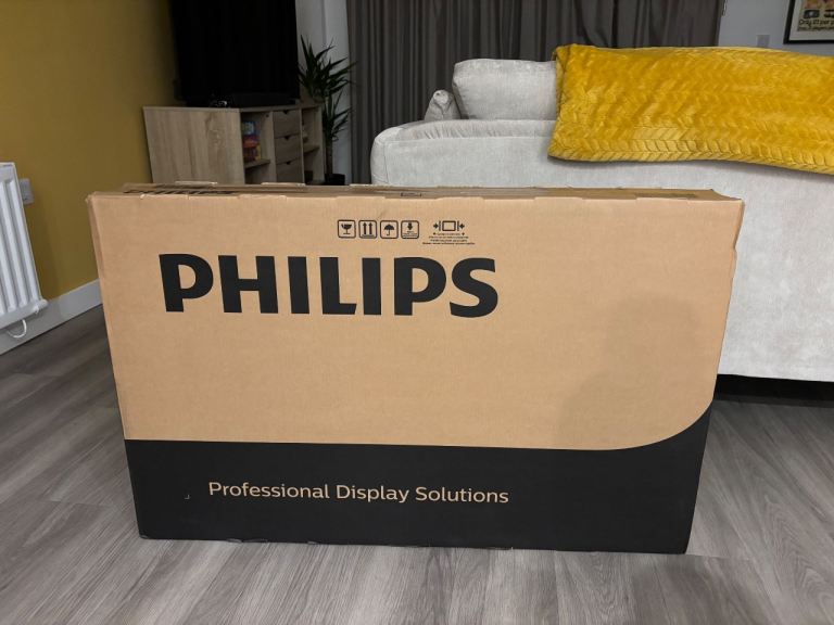 Philips 43 Inch TV BRAND NEW