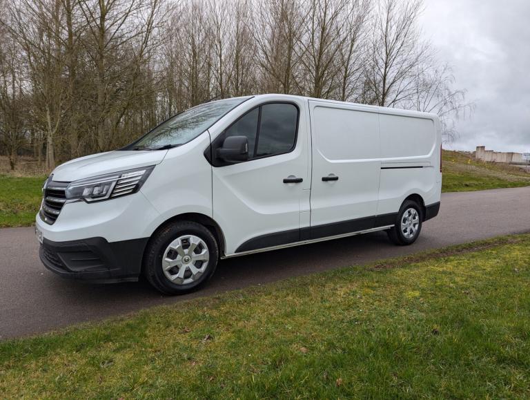 2023 Renault Trafic LL30 Blue dCi 130 Business+ Van PANEL VAN Diesel Manual