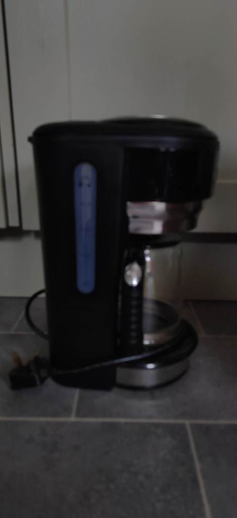 COFFEE MAKER