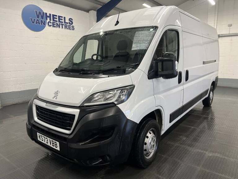 2023 Peugeot Boxer 2.2 BlueHDi H2 Professional Premium+ Van 140ps PANEL VAN DIESEL Manual