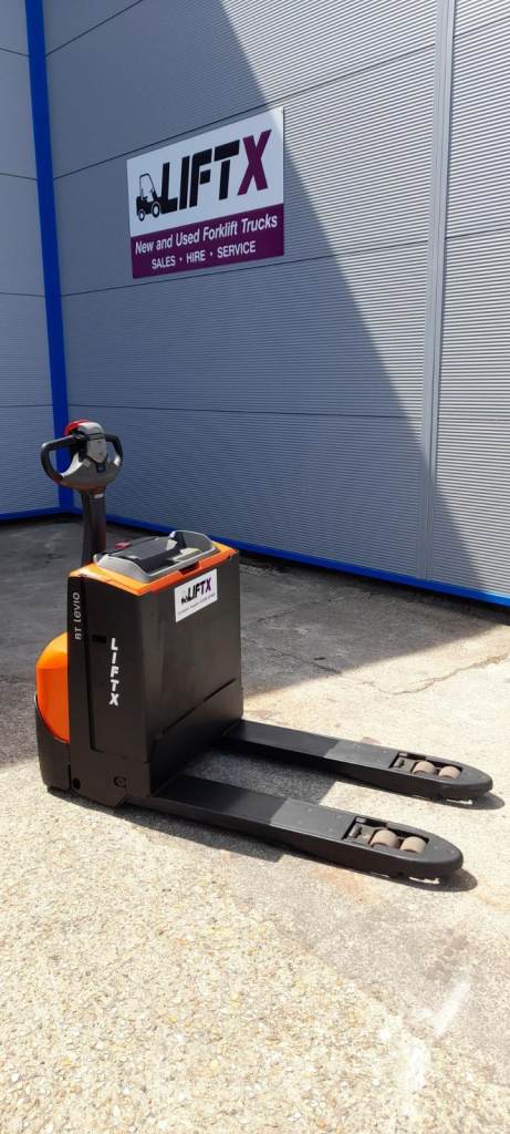 Toyota BT Levio LWE180 Heavy Duty Electric Powered Pallet Truck