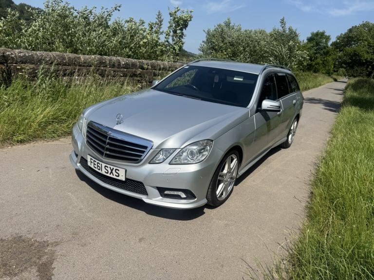 MERCEDES-BENZ E CLASS 3.0 E350 CDI V6 BlueEfficiency Sport Edition 125 2011