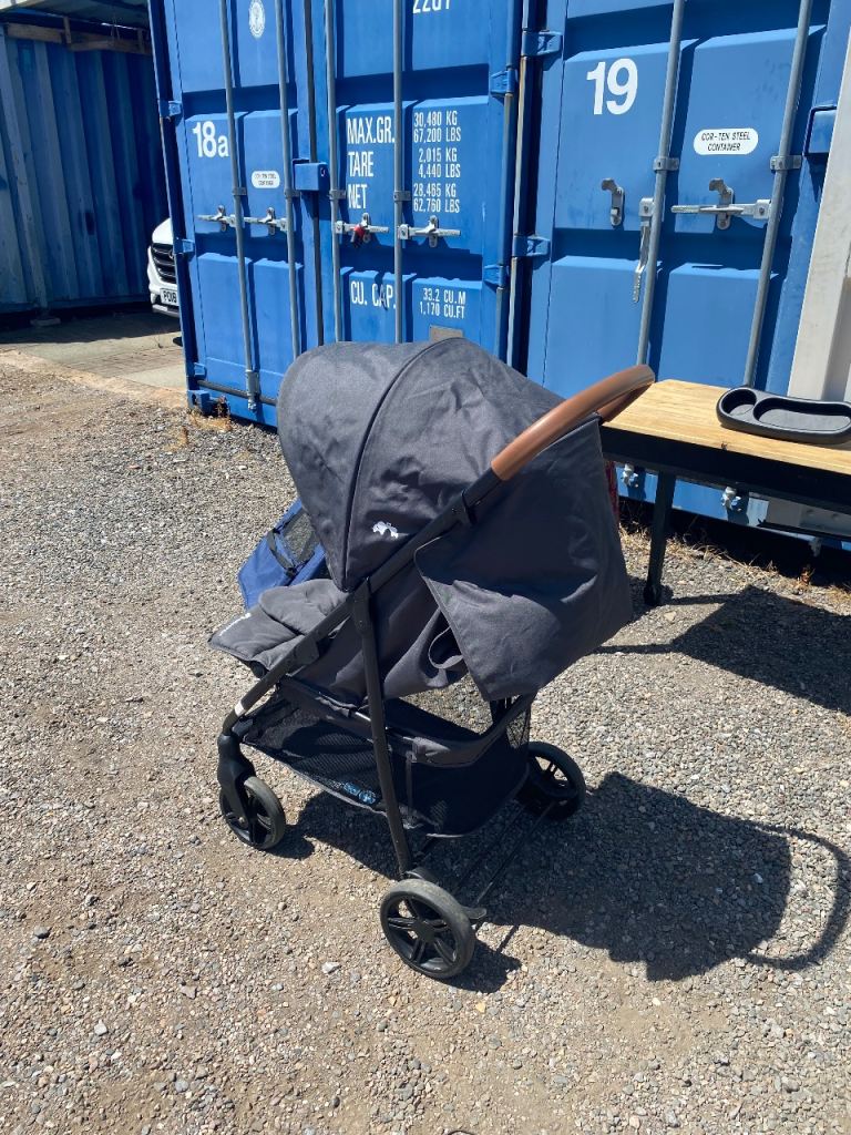 Pushchair 