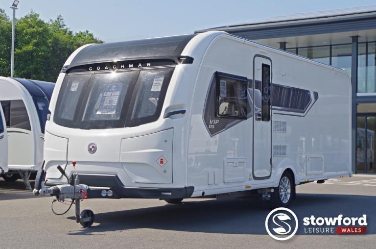 Coachman VIP 575/4, 2022 Used Touring Caravan