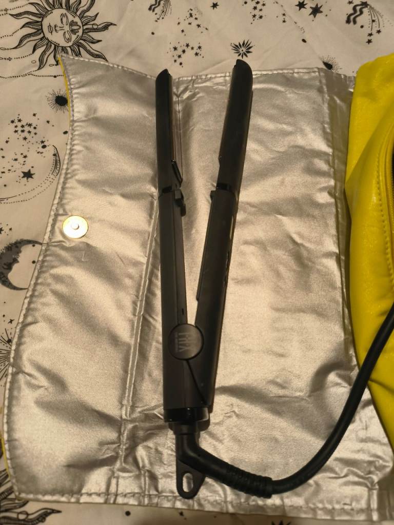 T-H-X hair straightener