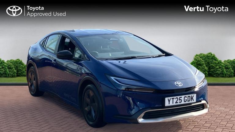 image for 2025 Toyota Prius 2.0 PHEV Design 5dr CVT HATCHBACK PETROL/ELECTRIC Automatic