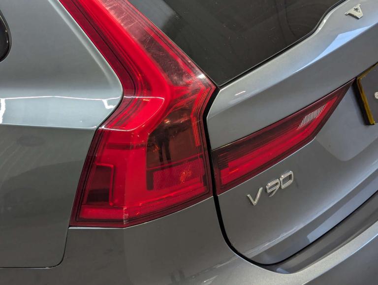 2019 Volvo V90 2.0 V90 R-Design+ T8 PHEV AWD Auto 4WD 5dr Estate Hybrid Automatic