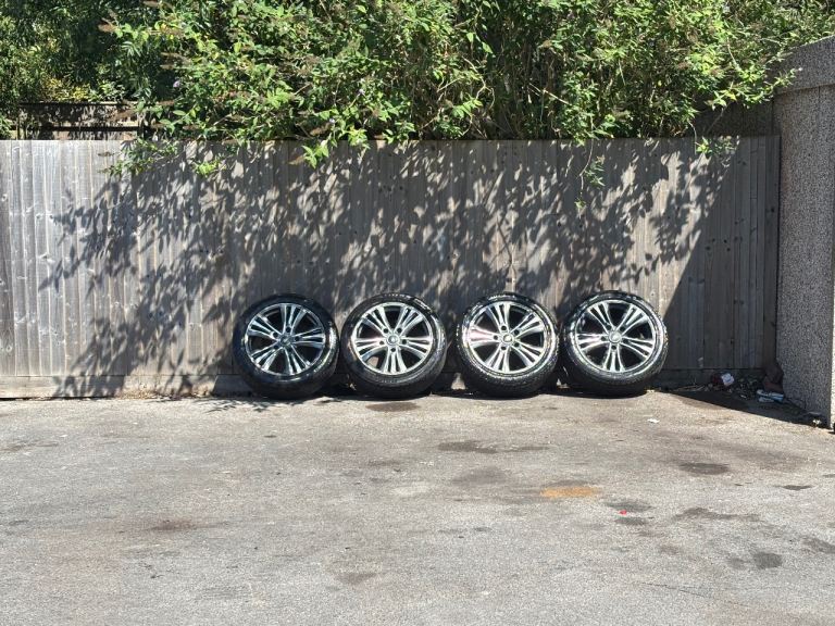 Ford transit custom 20” alloy wheels also fit mrk 7 mrk 6 transit with tyres 