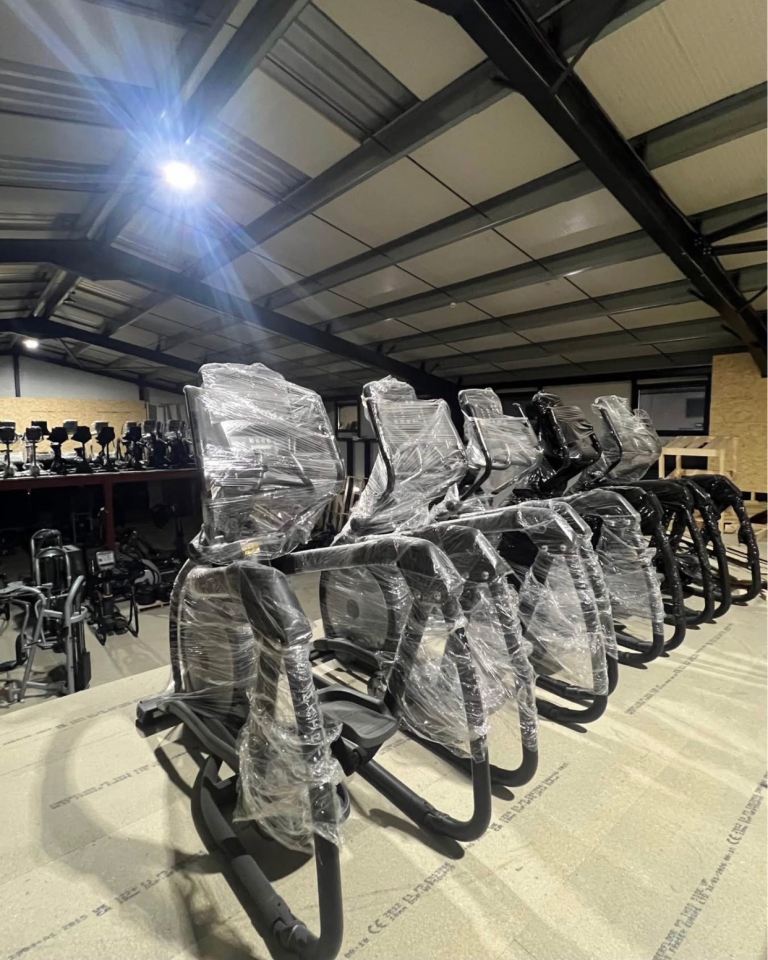 ..🔥 COMPLETE GYM SET – MASSIVE BUNDLE DEAL 🔥   – Grab a Bargain!