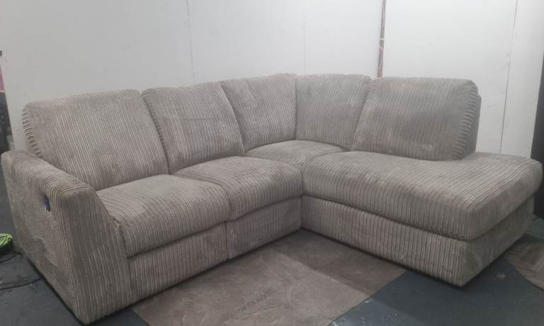 DFS Recliner Corner Sofa * CAN DELIVER*
