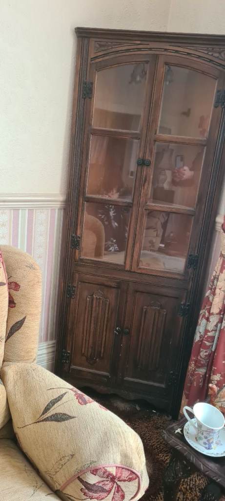 OLD CHARM Solid Oak-Style Glazed Display Cabinet / Corner Unit 