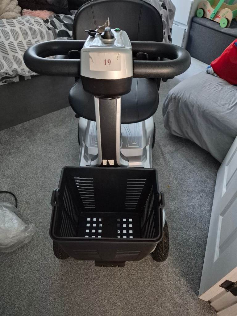 Mobility scooter