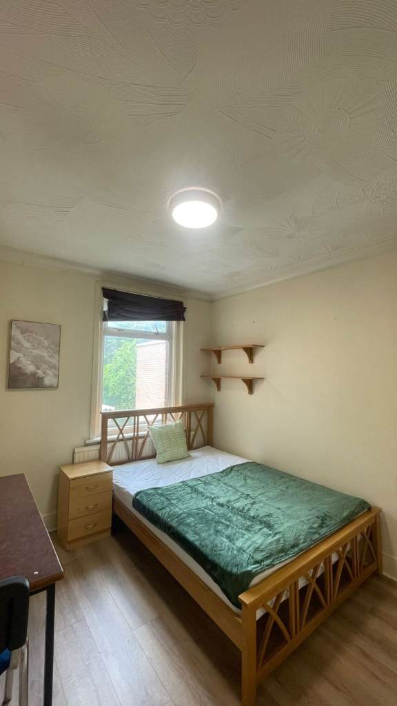 Double room in shared house