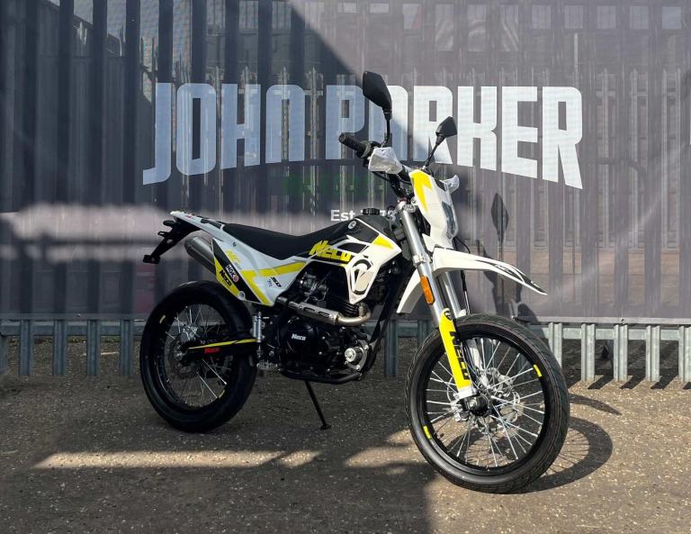 Neco NC50 50cc Geared Supermoto Motorcycle - Learner Legal Manual