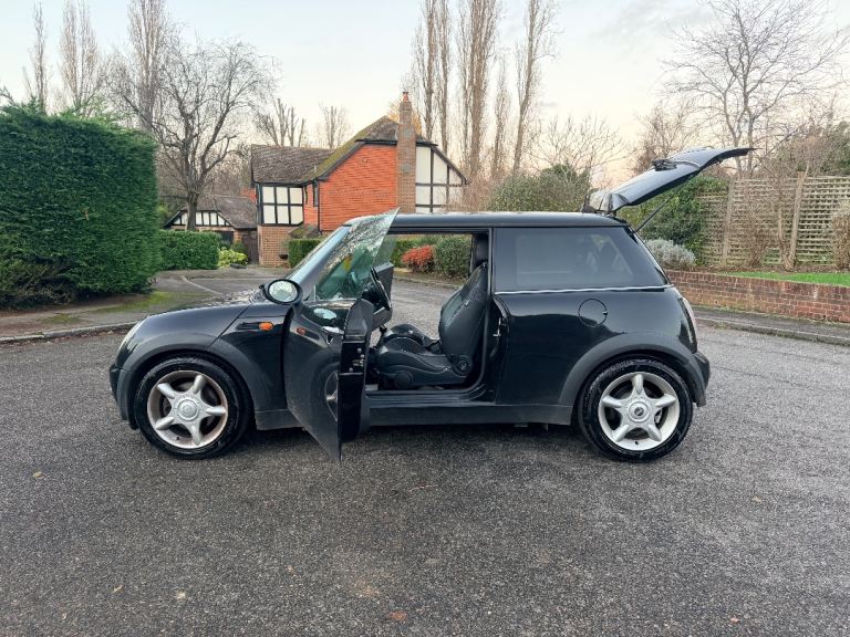 Mini, HATCHBACK, Hatchback, 2004, Manual, 1598 (cc), 3 doors
