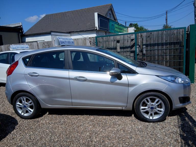 2015 Ford Fiesta 1.0 EcoBoost Zetec 5dr HATCHBACK Petrol Manual