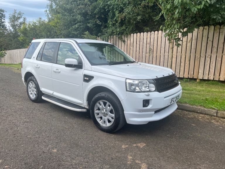 Land Rover, FREELANDER, Estate, 2012, Other, 2179 (cc), 5 doors