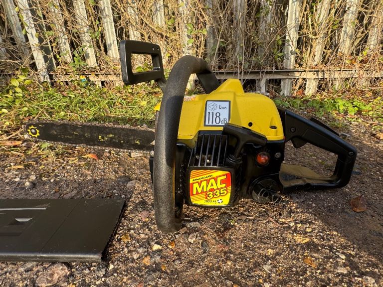 Mculloch Mac335 petrol chainsaw good working order 