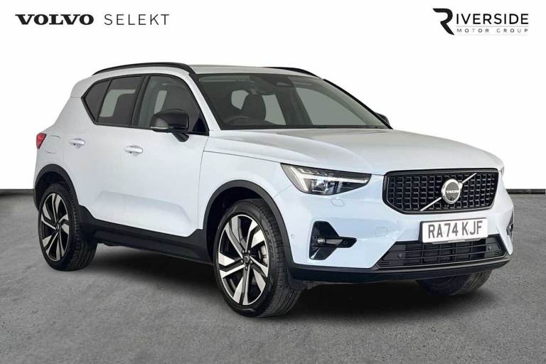 2025 Volvo XC40 B3 Ultra, Mild hybrid, Petrol, Dark ( 20' Alloys ) Estate Petrol Automatic