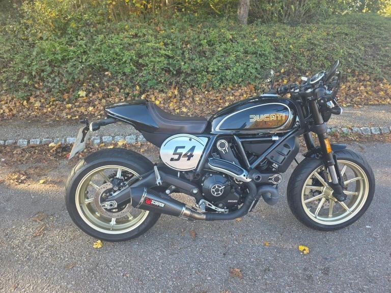 DUCATI SCRAMBLER 800 803 CAFE RACER EURO 4 2019 Petrol Manual in Black