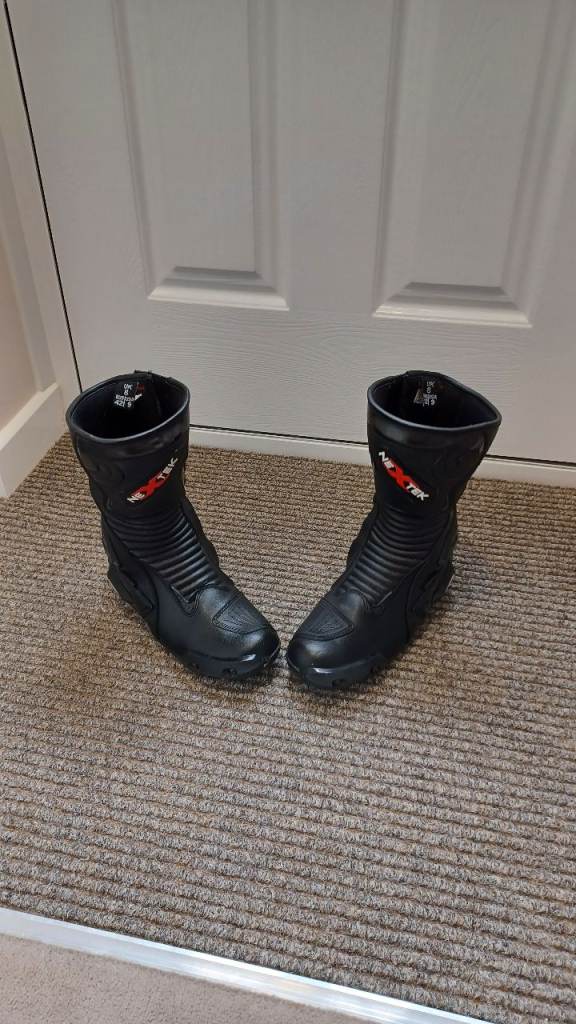 Boot's 