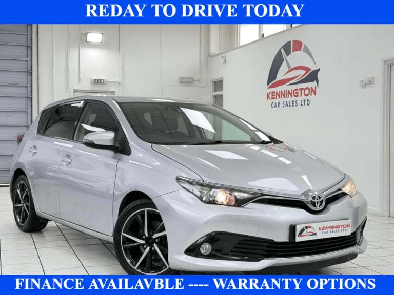 2017 Toyota Auris Hatchback (2015 - 2018) Hatchback Diesel Manual
