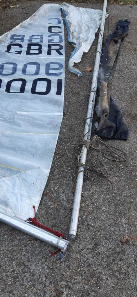 Cadet sailing dinghy mast, boom etc