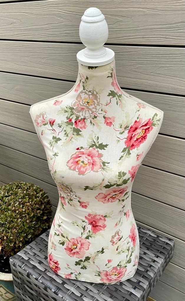 DISPLAY CLOTHES DUMMY FOR SALE  £30