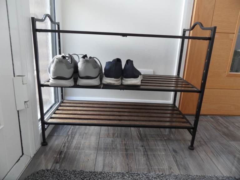 Shoe rack