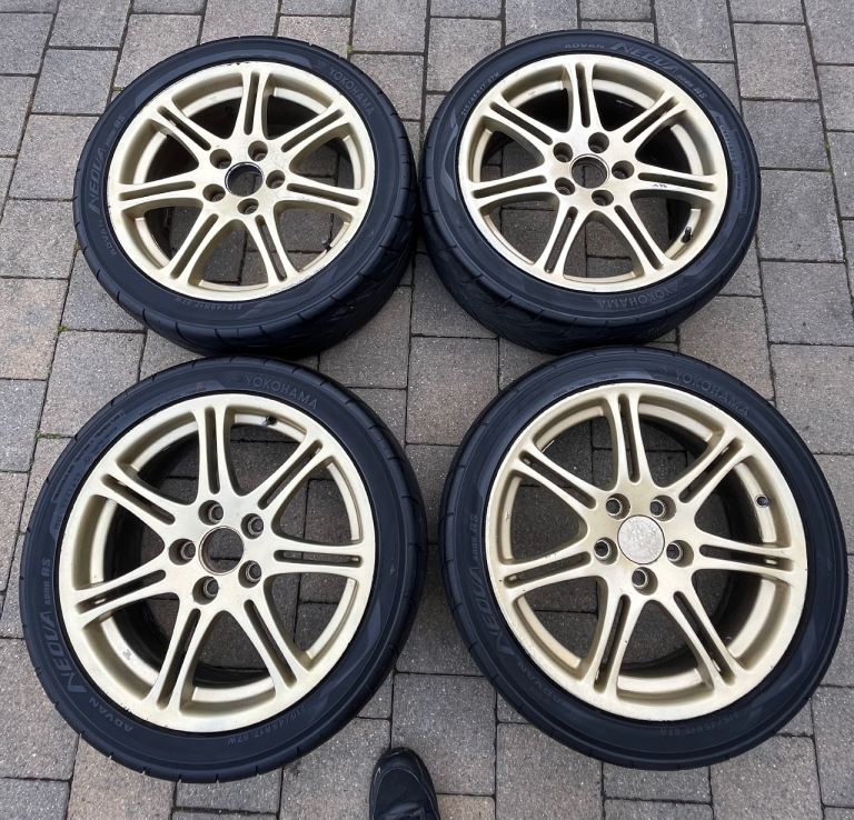 EP3 Gold Alloys x4 with Yokohama AD08 RS Tyres(215/45/17)