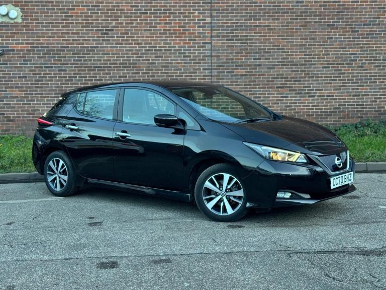  Nissan Leaf 40kWh Acenta Auto 5dr Electric Automatic