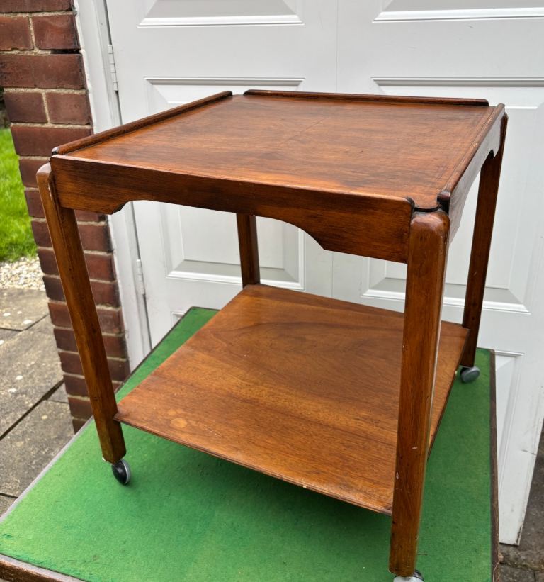 2 tier table/ trolley on castors 
