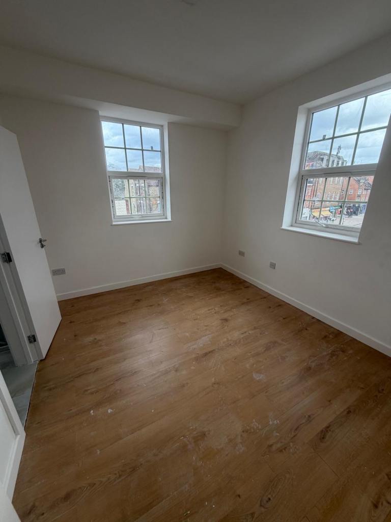 Charming 4x4 bedroom flats in Norbury 