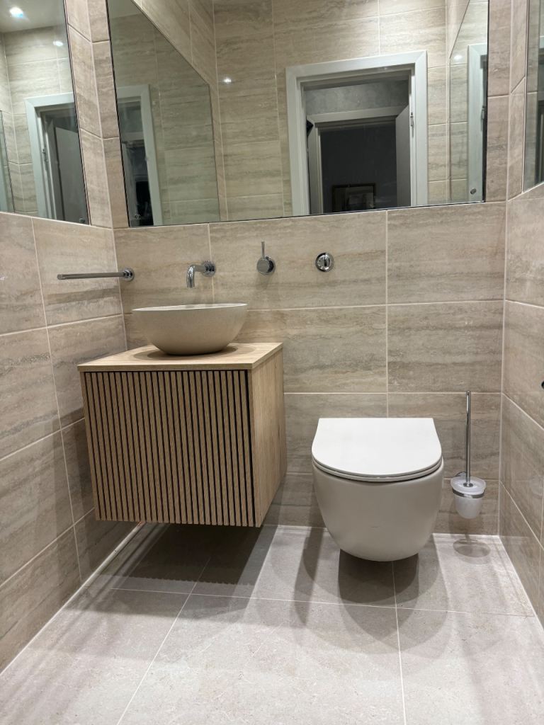 “Reliable Handyman Edinburgh – Bathrooms, Kitchens & Home Repairs”