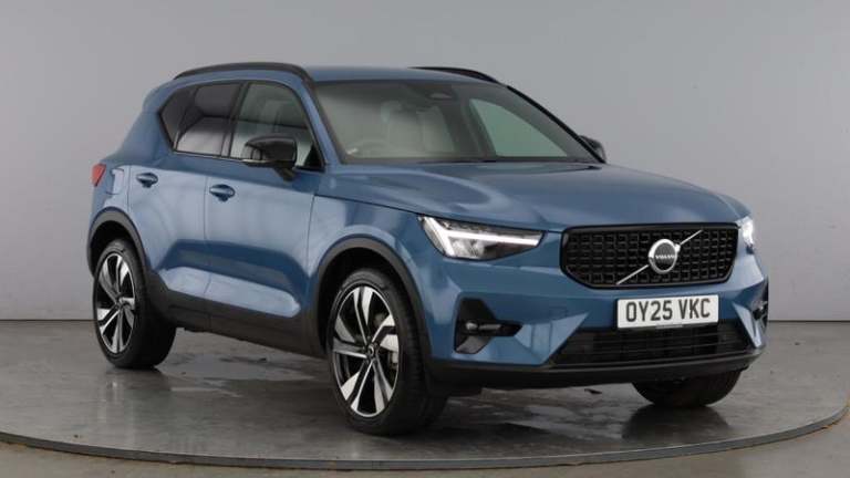 2025 Volvo XC40 Plus B4 Mild hybrid Petrol Dark Automatic ESTATE Petrol Automatic