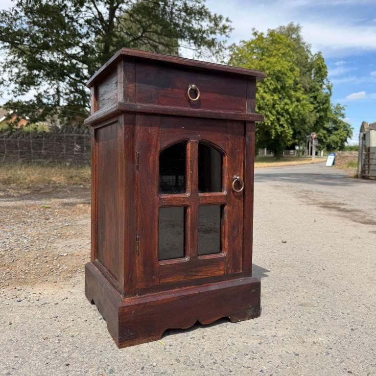 Hardwood Bedside Table Vintage Style Glass Front Cabinet Nightstand Storage