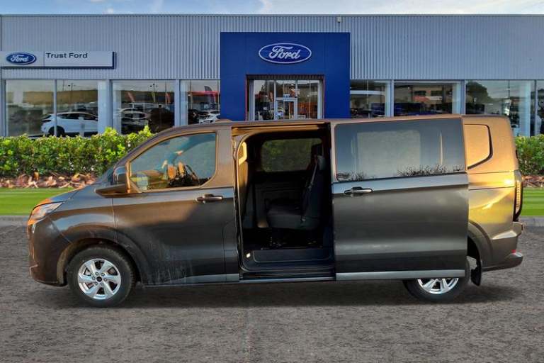 2025 Ford Transit Custom 320 Limited AUTO L2 LWB Double Cab In Van FWD 2.5 PHEV 232ps Low Roof Au...