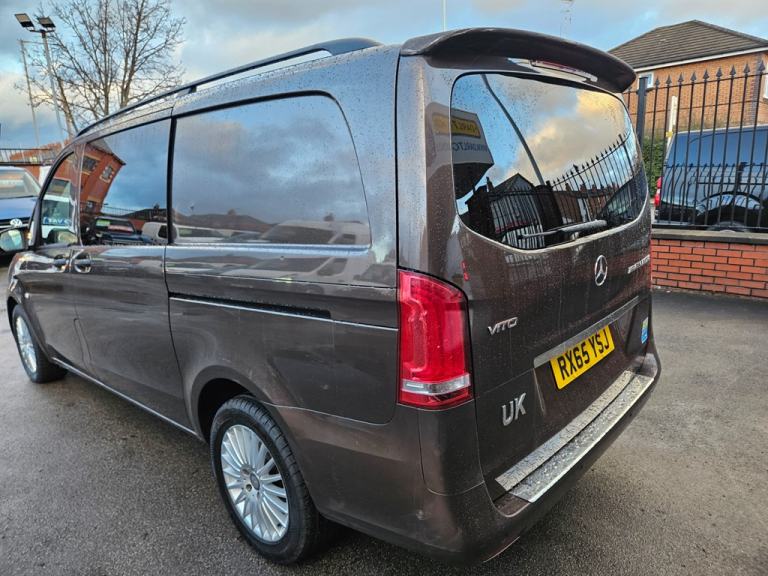 2015 Mercedes-Benz Vito 119 BLUETEC LONG CREWCAB AUTOMATIC Crew Van Diesel Automatic