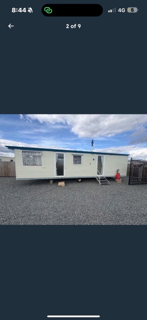 Static caravan to rent in Billingshurst