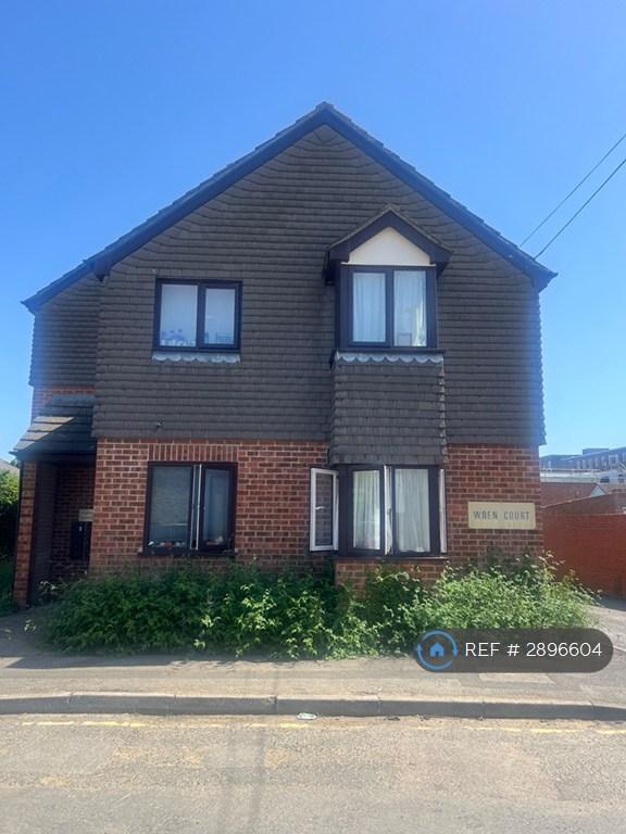 Studio flat in Wren Court, Egham, TW20 (#2896604)