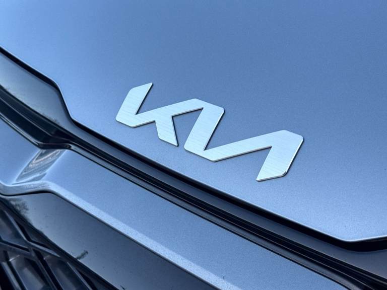 2025 Kia Sportage 1.6T GDi 207 HEV GT-Line S 5dr Auto AWD SUV PETROL/ELECTRIC Automatic