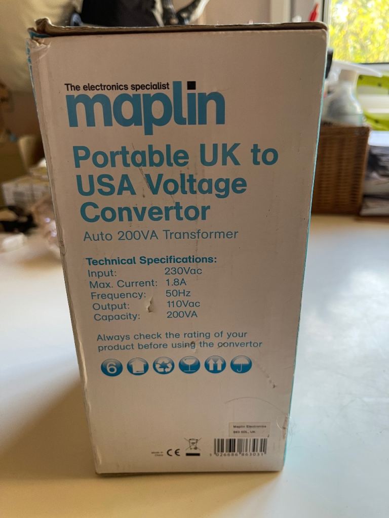 Maplin Portable UK to USA Voltage Converter – 200VA Transformer, Black