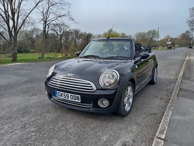 MINI Cooper Convertible R57 – Drives Well – MOT August 2026 – Electric Roof