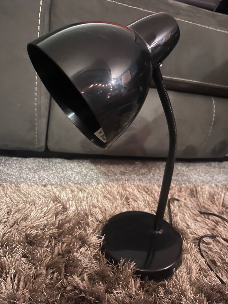 Black desk lamp